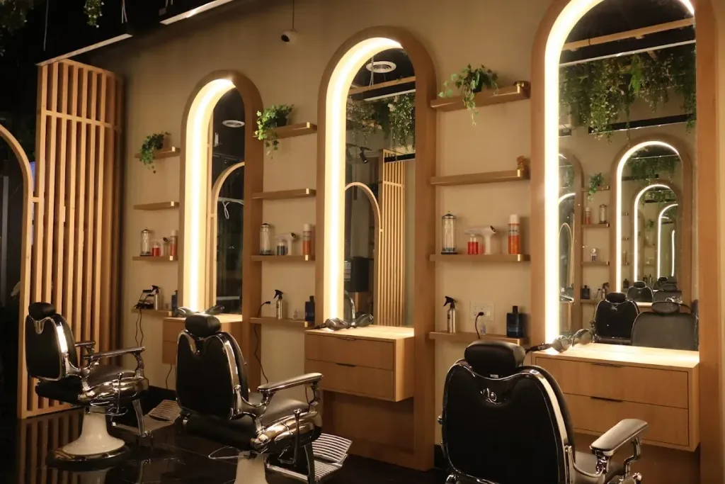 Man O'Clock Barbershop — Barber shop in CA